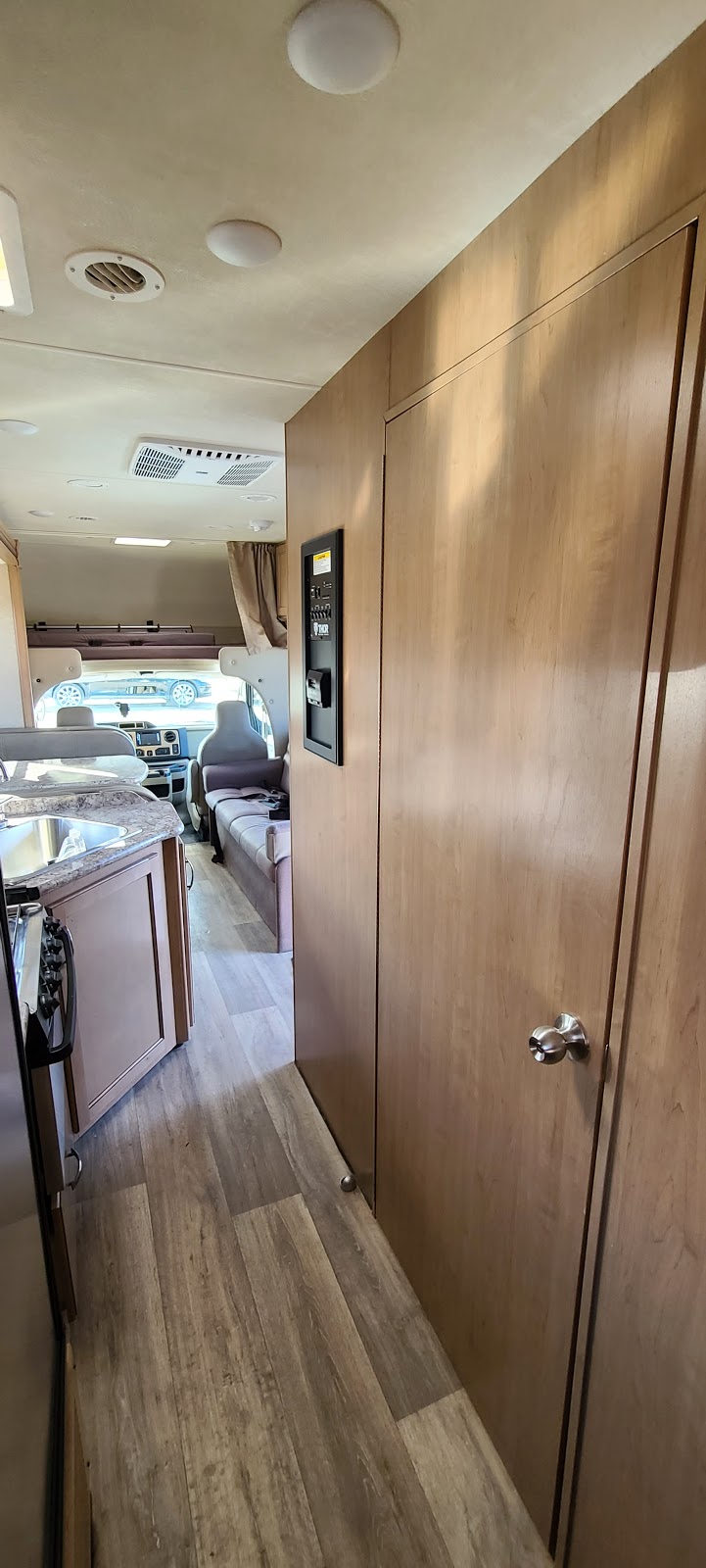 Fraserway RV Airdrie | 536 Kingsview Way SE, Airdrie, AB T4A 0B3, Canada | Phone: (403) 948-5051