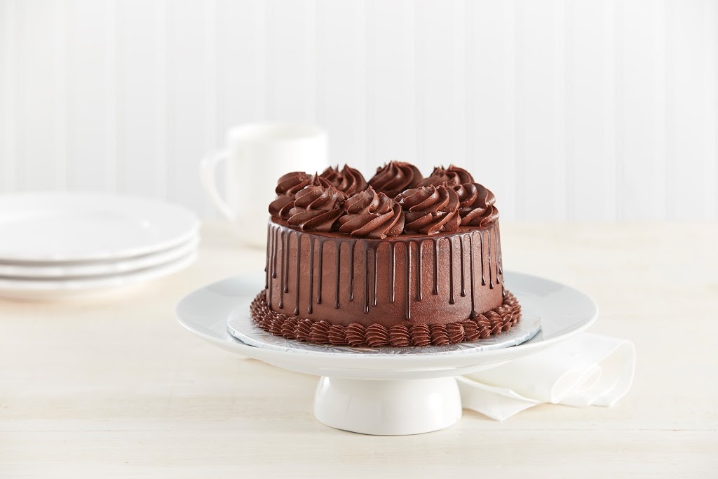 J. Crawford Fine Desserts | 1600 Kerns Rd Unit 4, Burlington, ON L7P 3G9, Canada | Phone: (289) 635-8020