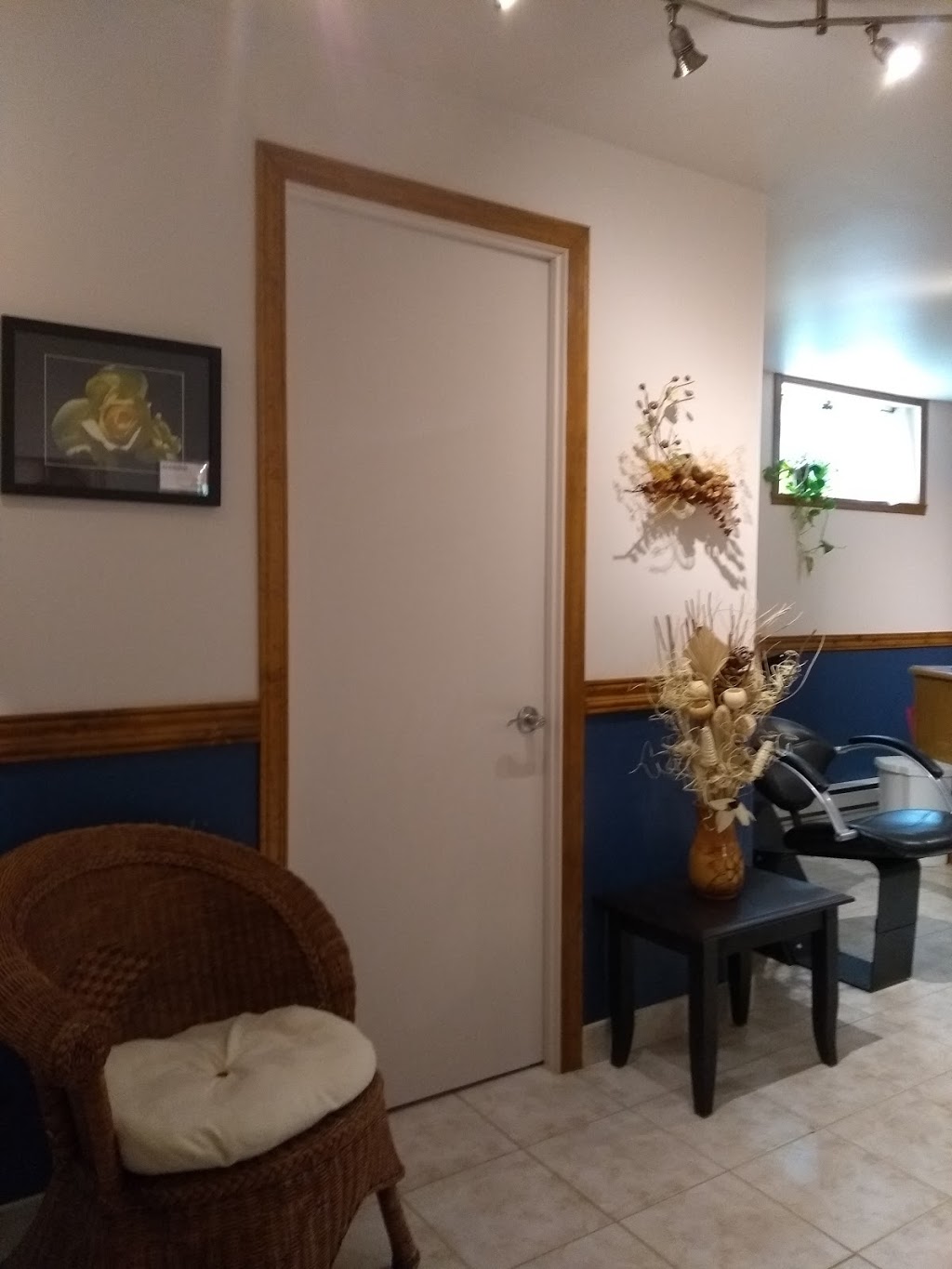 Salon Art & Coiffure | 89 Rang Saint Joseph, Sainte-Béatrix, QC J0K 1Y0, Canada | Phone: (450) 883-5545