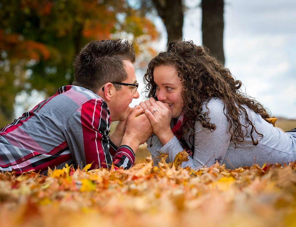 Lyan Photography | 10 Adelaide Ave, Brantford, ON N3S 7H3, Canada | Phone: (519) 732-4941