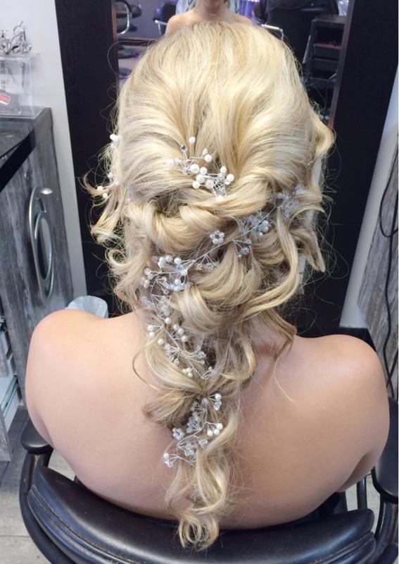 Coiffure Evolution | 611 Rue Principale, Laval, QC H7X 1C7, Canada | Phone: (450) 689-0008