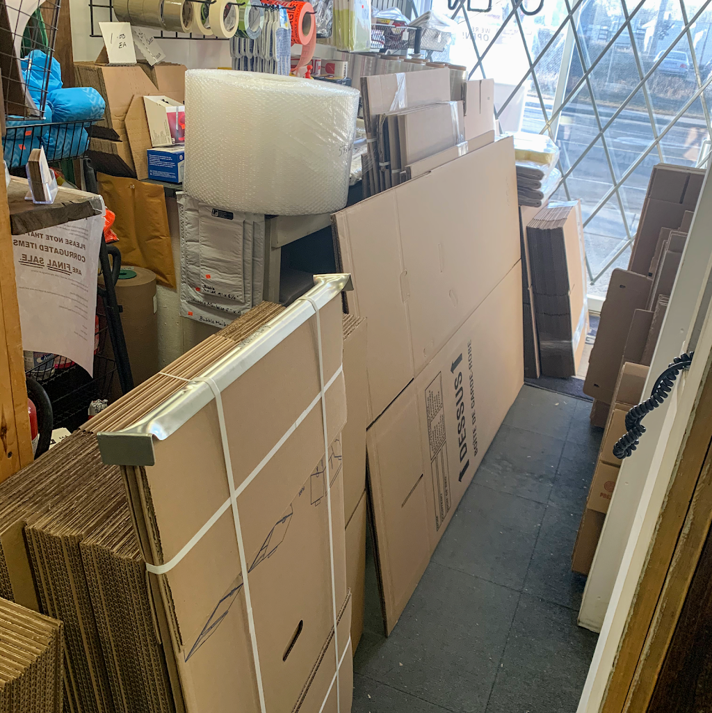 The Box Guys | 660 Eastern Ave, Toronto, ON M4M 3H1, Canada | Phone: (416) 466-0202
