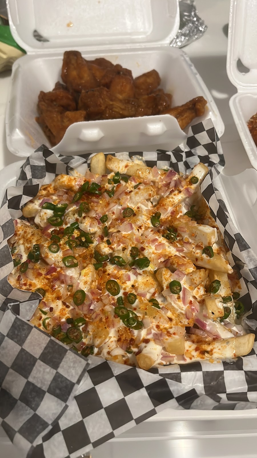 The Wing Spot - Alliston | 202 Victoria St E, Alliston, ON L9R 1X1, Canada | Phone: (705) 434-9565