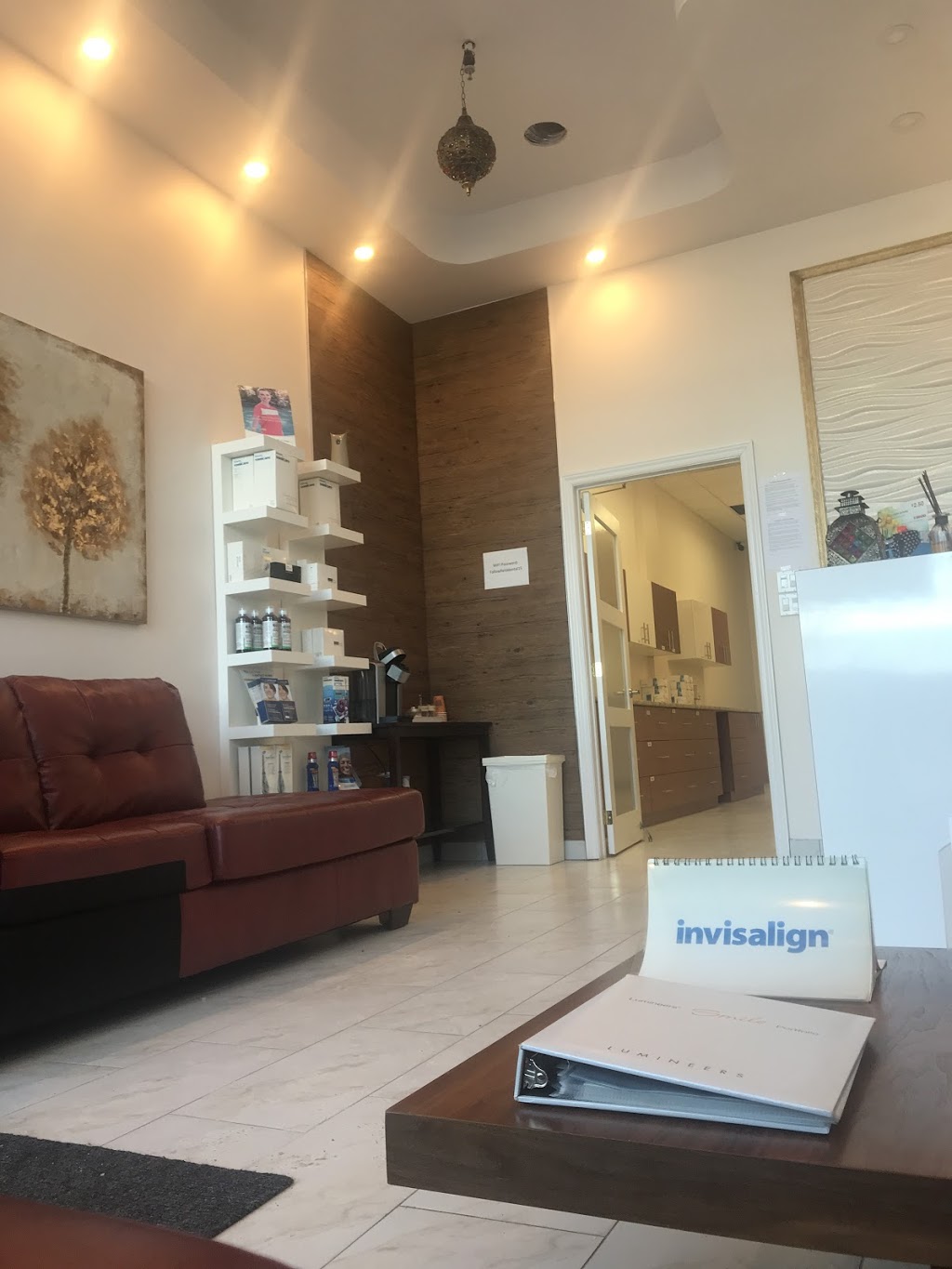 Fallowfield dental | 3350 Fallowfield Rd #6, Nepean, ON K2J 5L1, Canada | Phone: (613) 440-9000