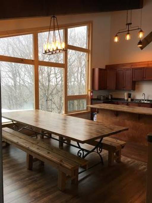 chaletcolingwood.com | 220 Arlberg Crescent, The Blue Mountains, ON L9Y 0M1, Canada | Phone: (705) 721-3953
