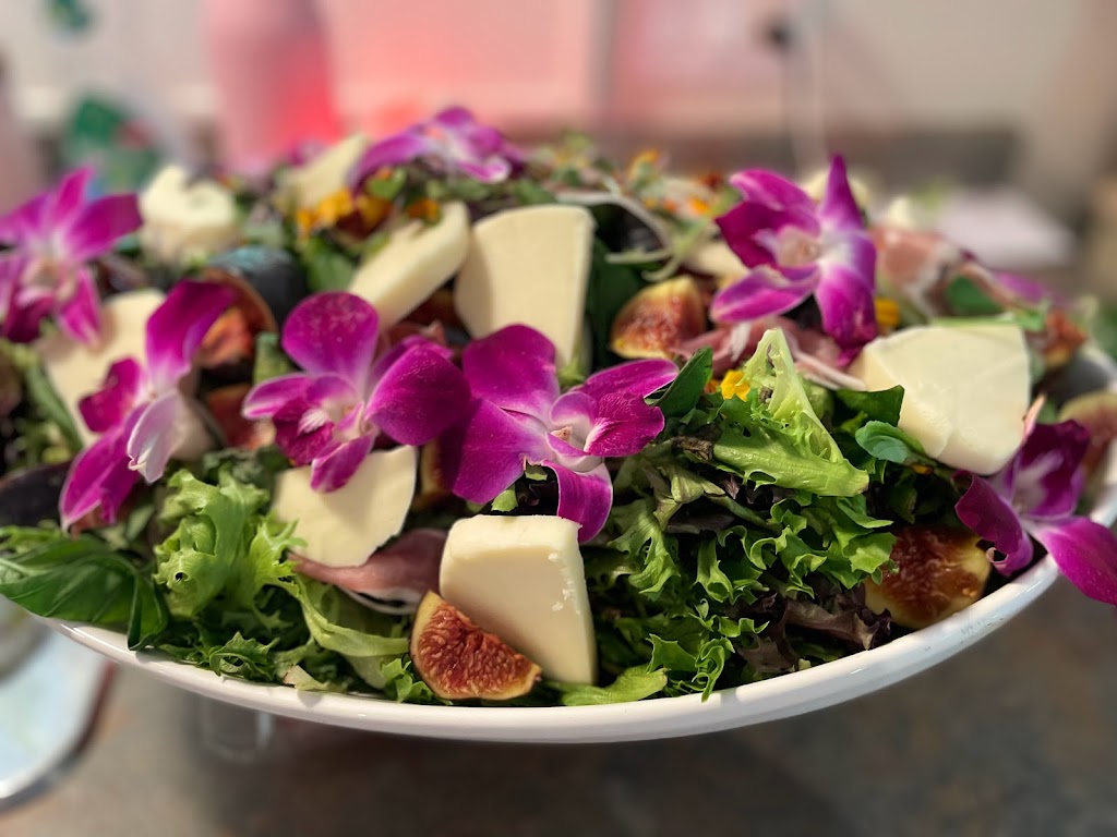 The Bohemian Caterer | 181 Balsam Chutes Rd, Bracebridge, ON P1L 1W9, Canada | Phone: (705) 380-3778