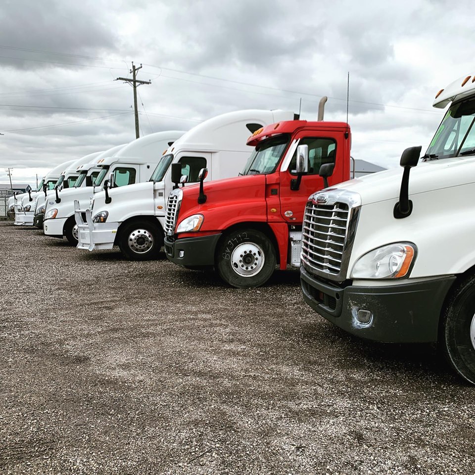 Aspen Truck Sales and Leasing | 220 Transport Rd, Oakbank, MB R0E 1J0, Canada | Phone: (204) 293-5501