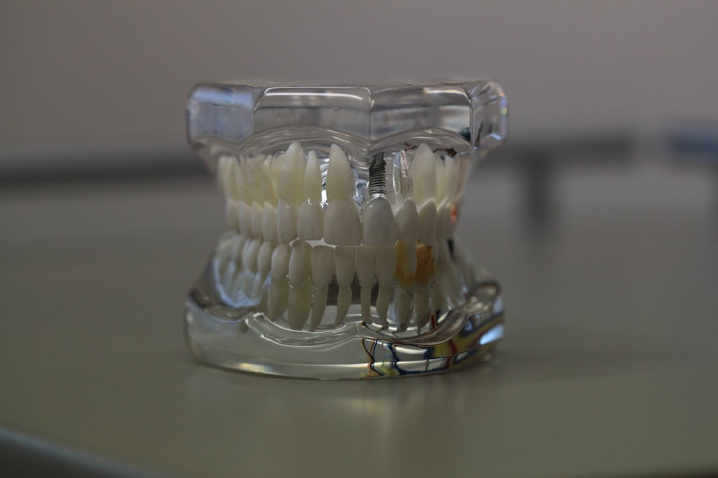 CompuSmiles Inc Denture Clinic | 1700 Corydon Ave #209, Winnipeg, MB R3N 0K1, Canada | Phone: (204) 487-7237