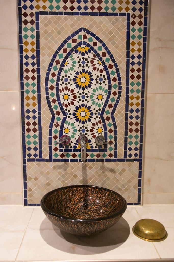 Hammam spa morjana | 1747 Rue Cunard, Laval, QC H7S 2B4, Canada | Phone: (450) 687-2336
