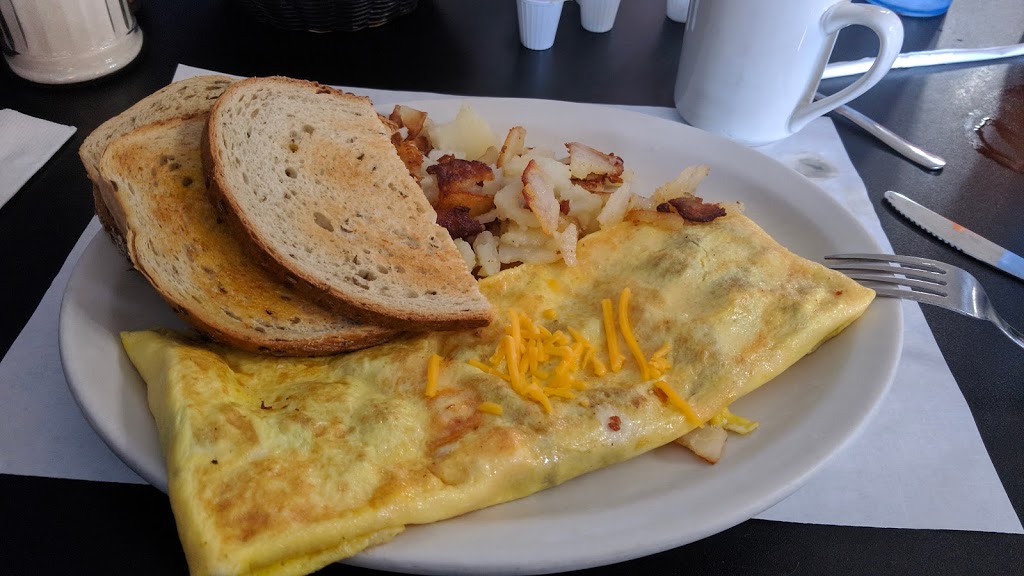 Youngstown Village Diner | 425 Main St, Youngstown, NY 14174, USA | Phone: (716) 745-9858