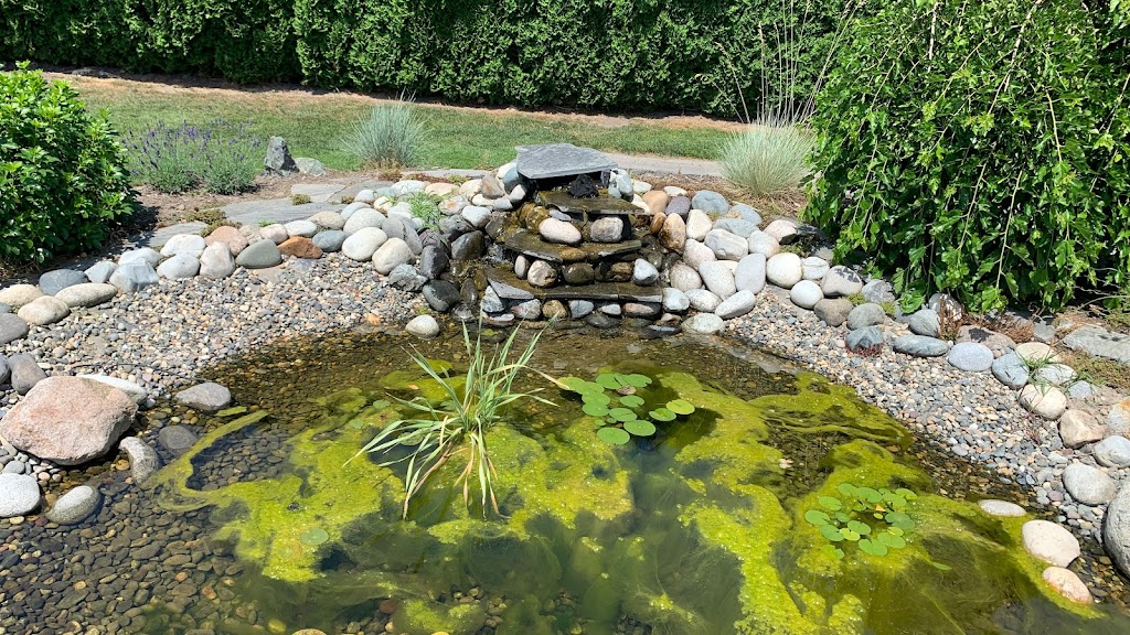 Creekside Lounge & Patio at Chilliwack Golf Club | 41894 Yale Rd, Chilliwack, BC V2R 4J4, Canada | Phone: (604) 823-4544 ext. 234