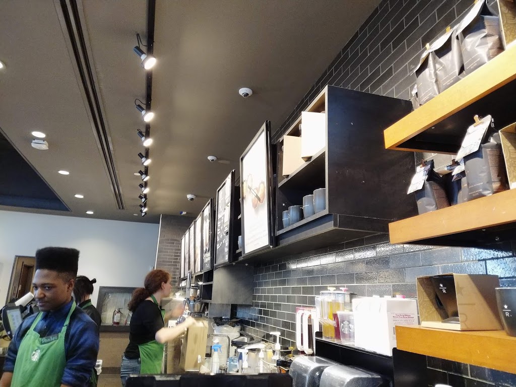 Starbucks | 10 Lower Spadina Ave #101, Toronto, ON M5V 2Z2, Canada | Phone: (416) 593-4866