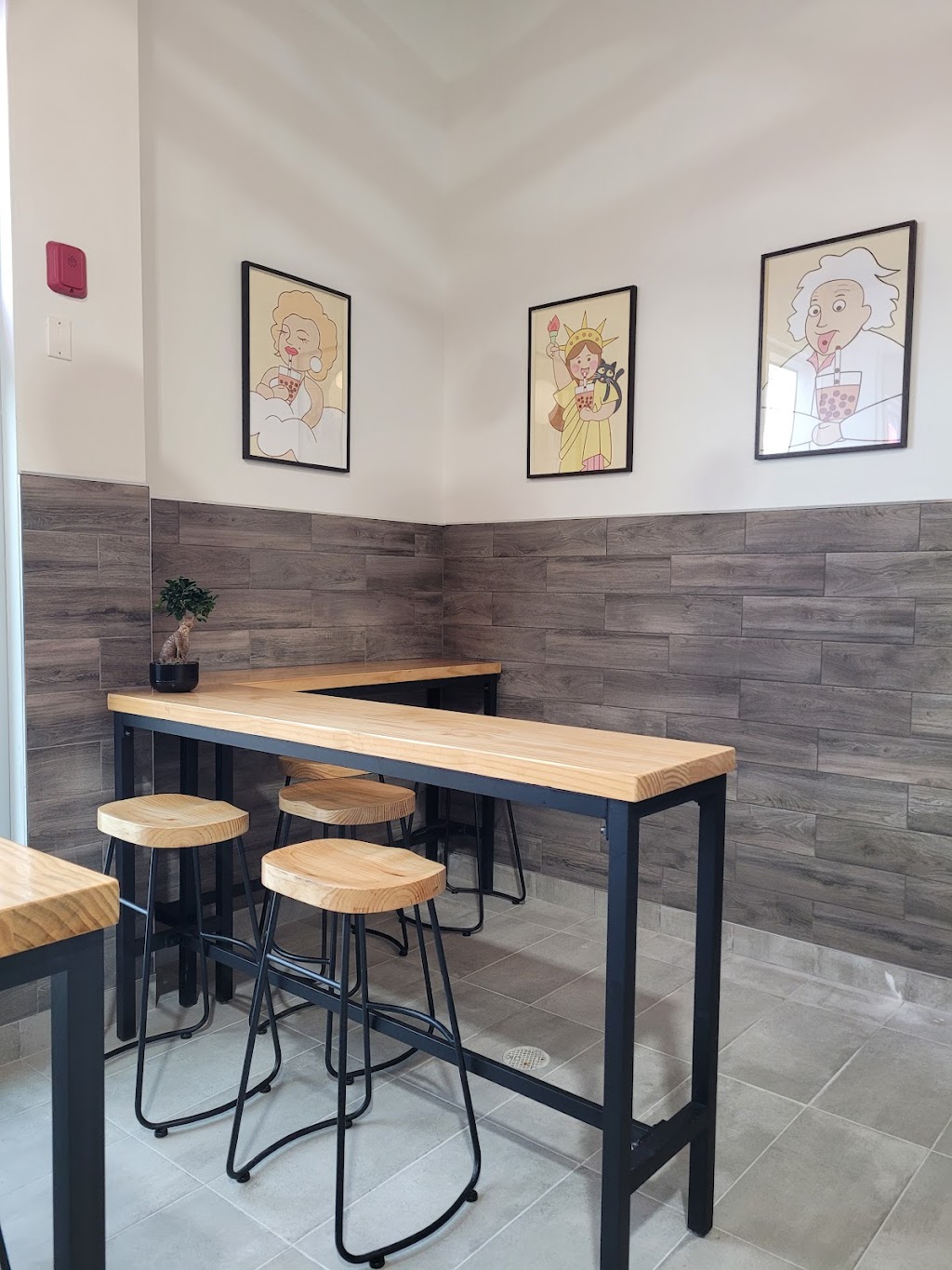 MOMOCHI Poké Bol & Bubble Thé | 1407 Bd Michèle-Bohec suite 101, Blainville, QC J7C 0M4, Canada | Phone: (450) 979-4699