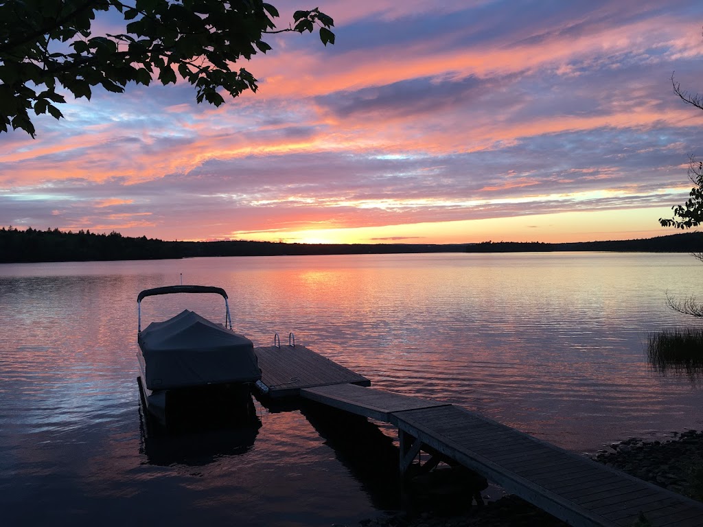 Indigo Shores Information Centre | 546 McCabe Lake Dr, Middle Sackville, NS B4E 0H1, Canada | Phone: (902) 422-1402