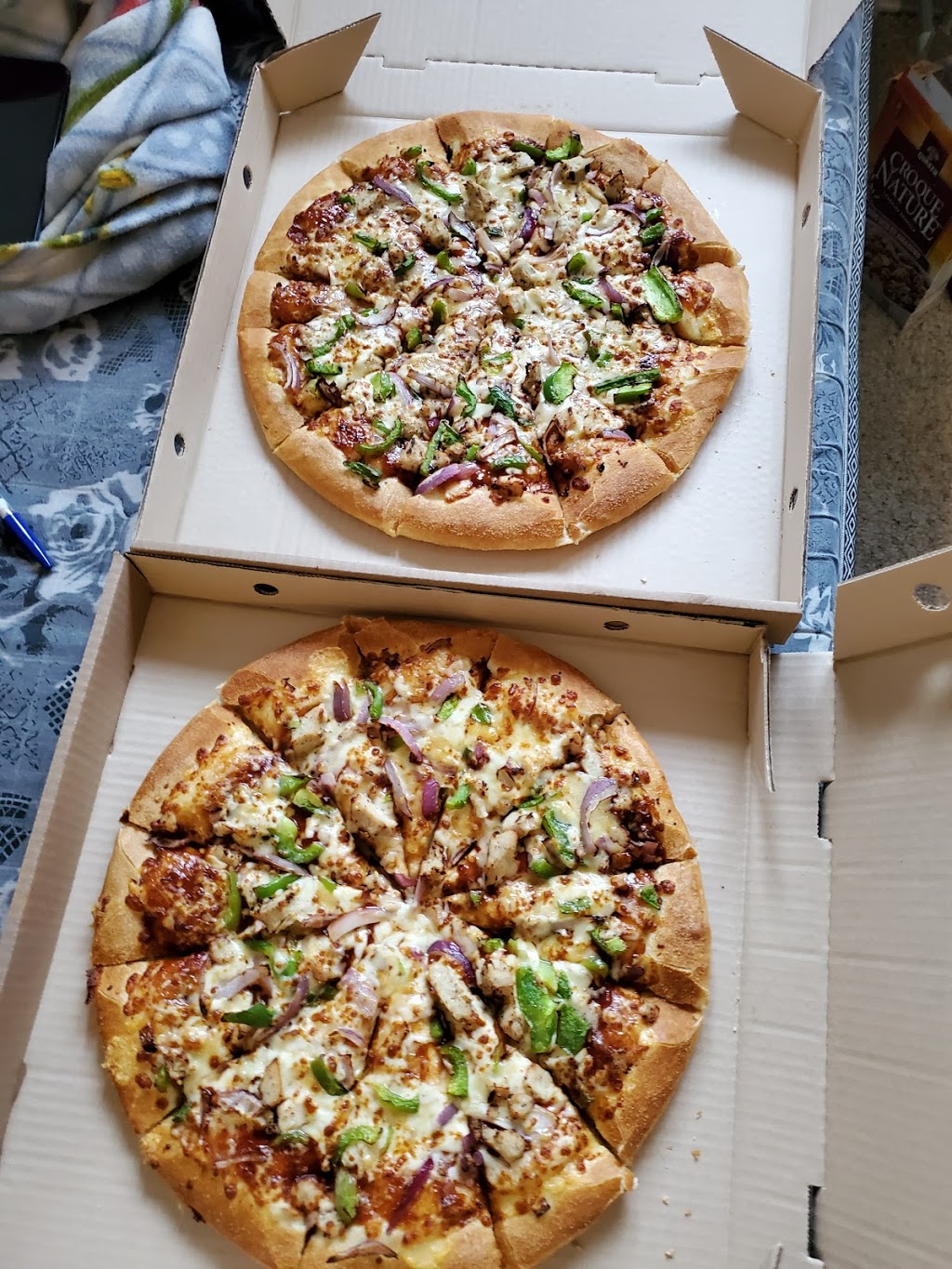 Pizza Hut | 130 Bell Farm Rd, Barrie, ON L4M 6J4, Canada | Phone: (705) 728-2121