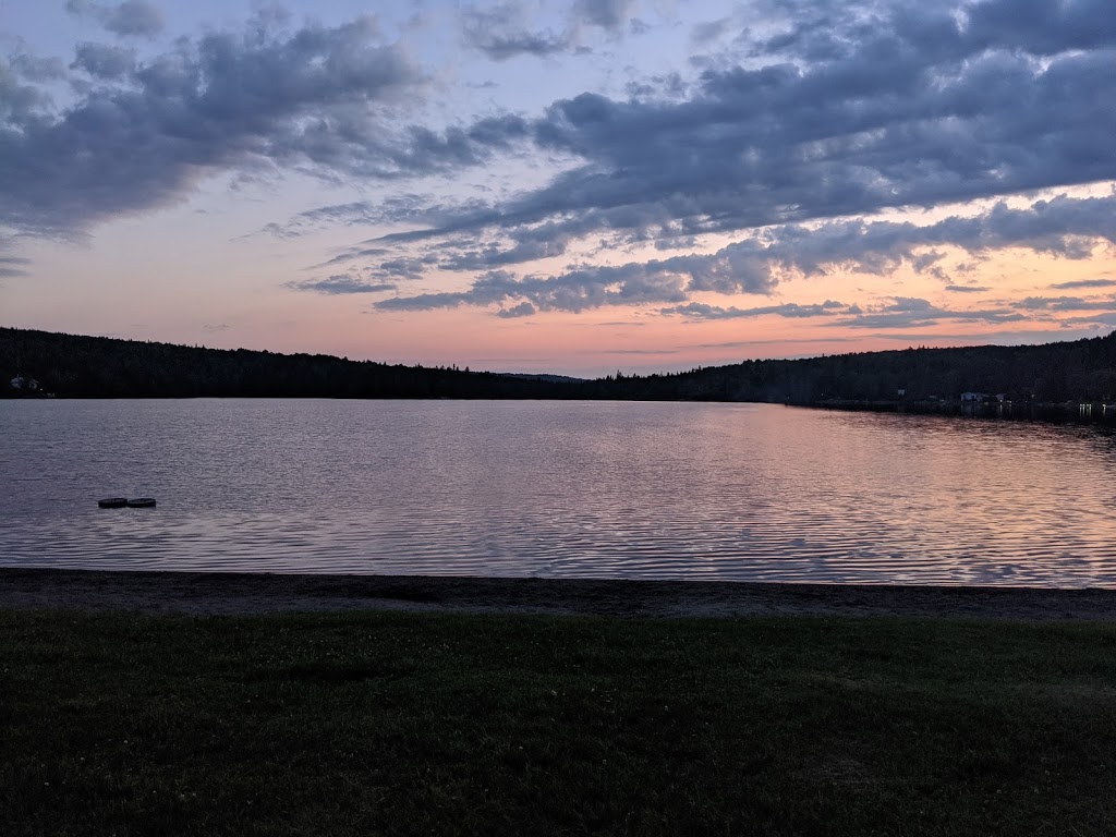 Centre de Plein Air de Ste-Apolline Inc (Lac carré) | 201 Chemin du Lac Carré, Sainte-Apolline-de-Patton, QC G0R 2P0, Canada | Phone: (418) 469-2515