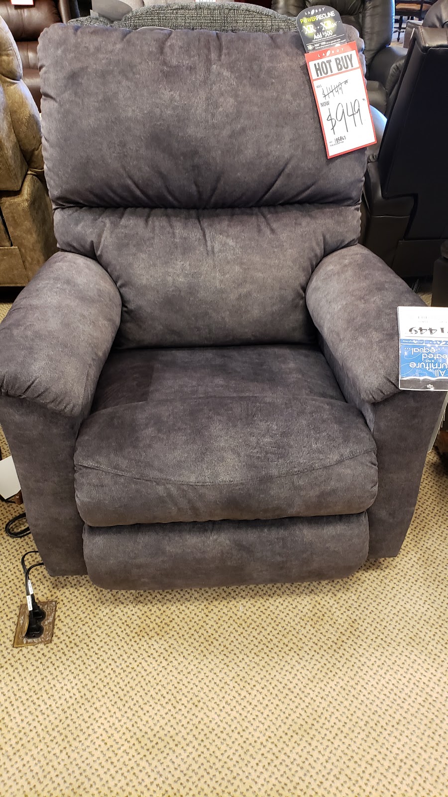 La-Z-Boy Home Furnishings & Décor | 76 Barrie View Dr, Barrie, ON L4N 8V4, Canada | Phone: (705) 735-3337