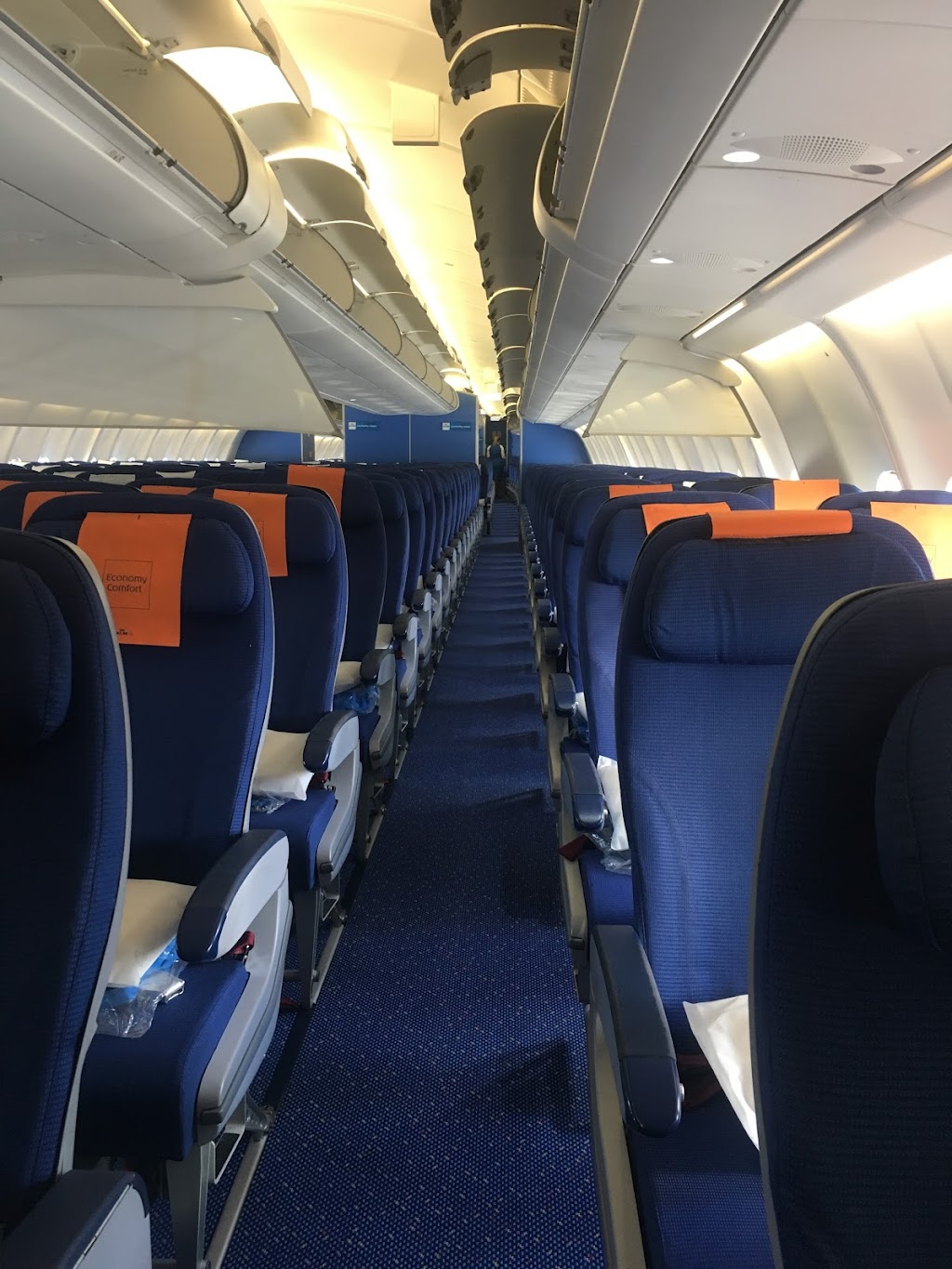 KLM | Airport Rd, 1000 Airport Rd, Edmonton International Airport, AB T9E 0V3, Canada | Phone: (780) 432-3332