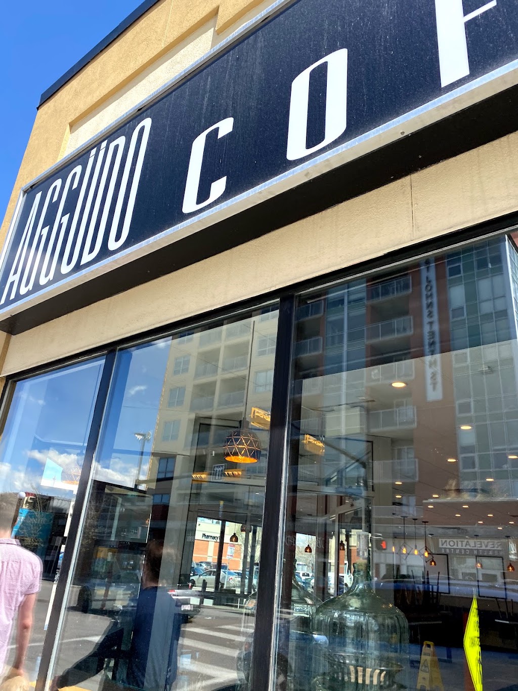 AGGÜDO COFFEE ROASTERS | 338 10 St NW #6, Calgary, AB T2N 1V8, Canada | Phone: (403) 690-3773