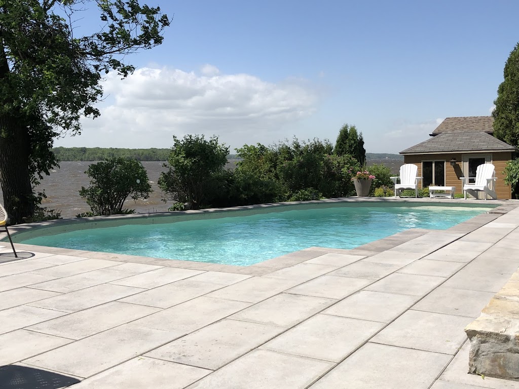 The Pool Boys | 18970 Route Transcanadienne, Baie-dUrfé, QC H9X 3R1, Canada | Phone: (514) 792-7665