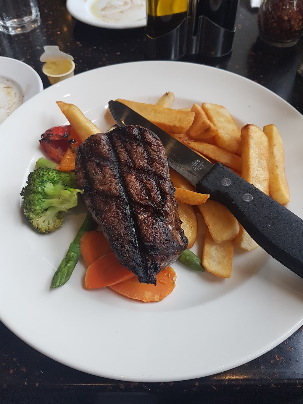 Eden Trattoria | 58 Marine Parade Dr, Etobicoke, ON M8V 4G1, Canada | Phone: (416) 255-5588