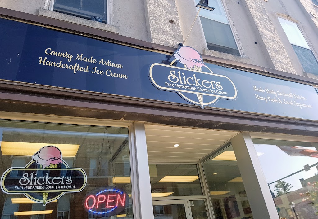 Slickers County Ice Cream Inc. | 271 Bloomfield Main St, Bloomfield, ON K0K 1G0, Canada | Phone: (613) 985-0093