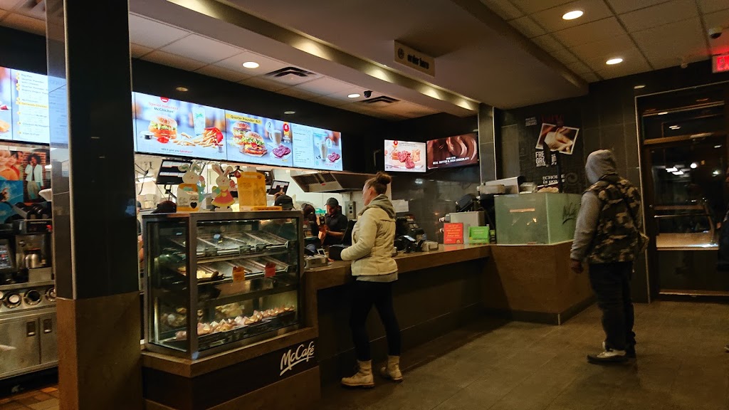 McDonald’s | 25 Joe Shuster Way, 1100 King St W, Toronto, ON M6K 0C7, Canada | Phone: (416) 532-8818