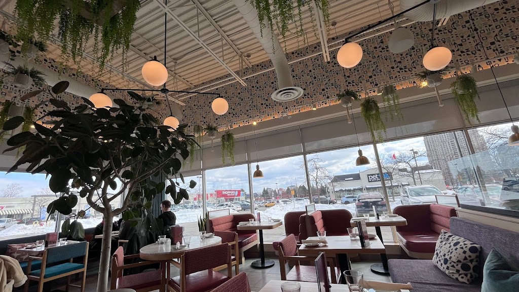 Fresh Kitchen + Juice Bar | 5031 Hurontario St, Mississauga, ON L4Z 3X7, Canada | Phone: (416) 599-4442