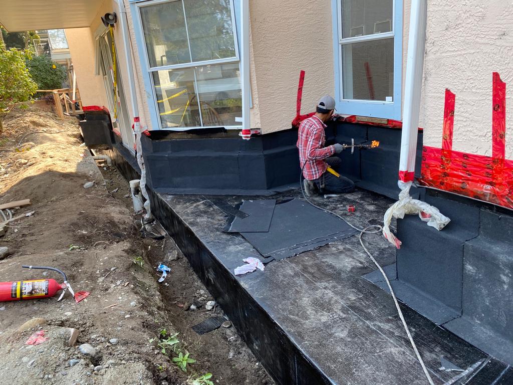 Max Roofing Vancouver | 2922 East Kent Ave S #15, Vancouver, BC V5S 0G6, Canada | Phone: (604) 332-7184