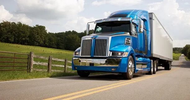 Highway Western Star Parts | 1021 Industrial Rd, Ayr, ON N0B 1E0, Canada | Phone: (289) 212-6904