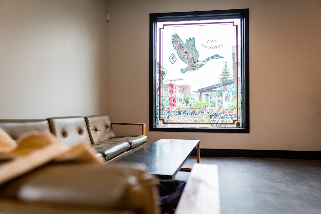Géogène Café - Magog | 290 Rue Principale O, Magog, QC J1X 2A9, Canada | Phone: (819) 843-2212