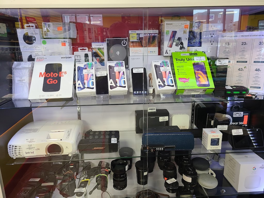 Comptant.com Trois-Rivières | 655 Boulevard du St Maurice, Trois-Rivières, QC G9A 3P4, Canada | Phone: (819) 694-4988
