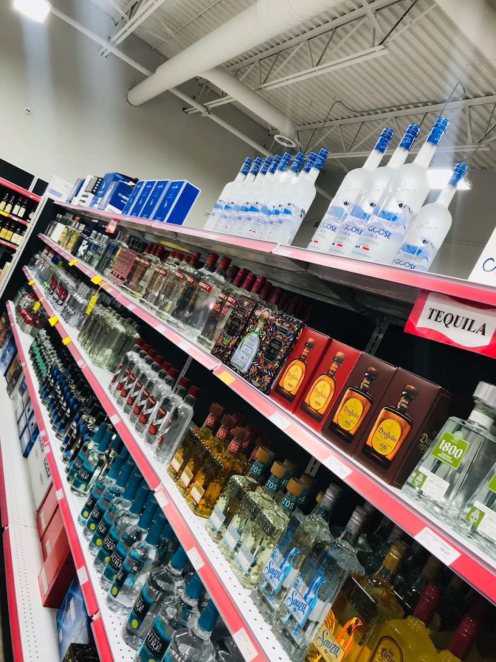 Your Star Liquor | 2971 136 Ave NW #270, Calgary, AB T3P 1N7, Canada | Phone: (587) 482-9703