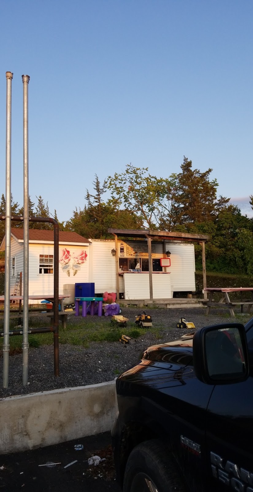 Ultramar | 1156 ON-37, Corbyville, ON K0K 1V0, Canada | Phone: (613) 968-8727