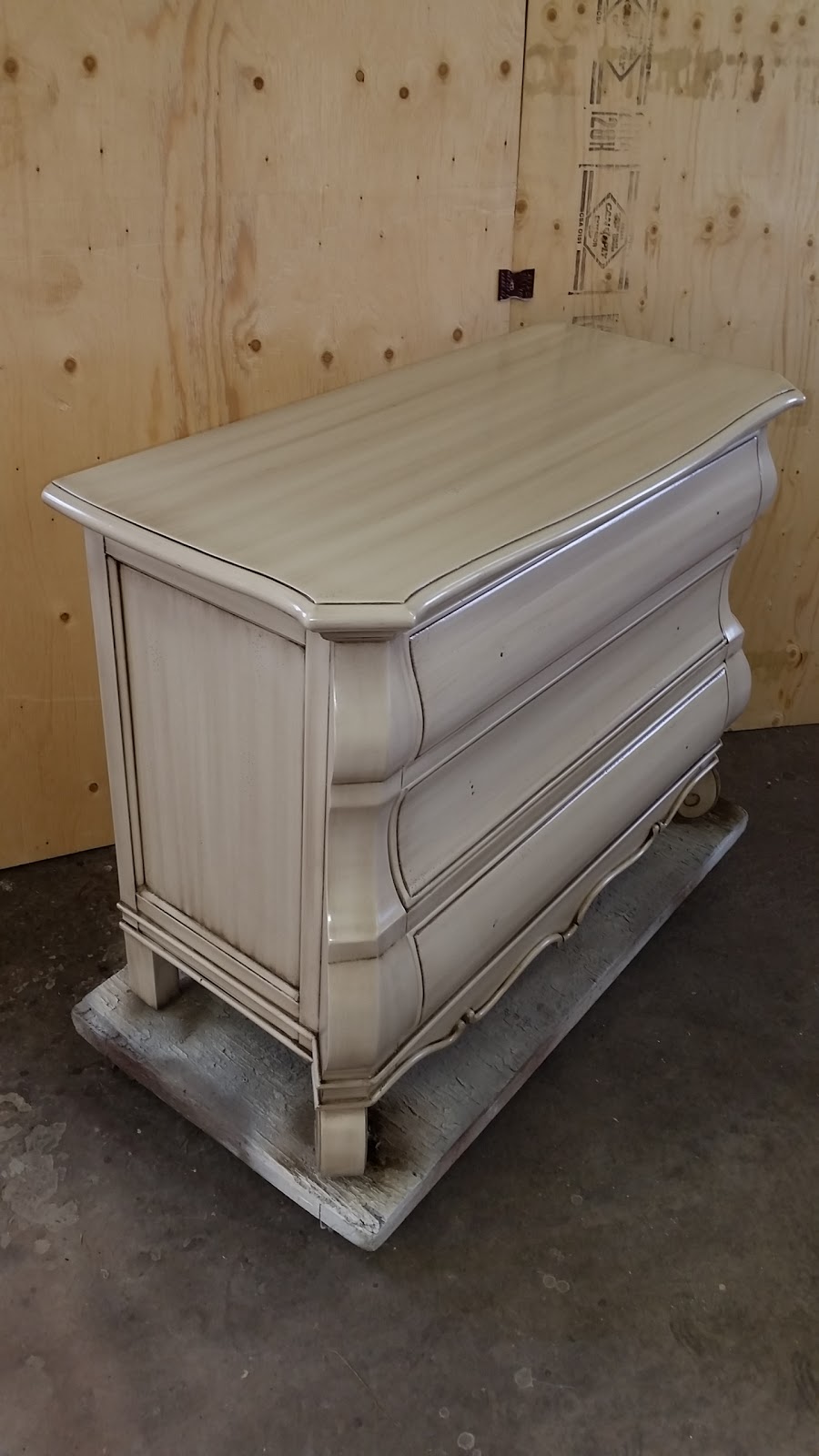Artistic Antique Restorations | 926 Queenston Rd, Niagara-on-the-Lake, ON L0S 1J0, Canada | Phone: (905) 685-0047