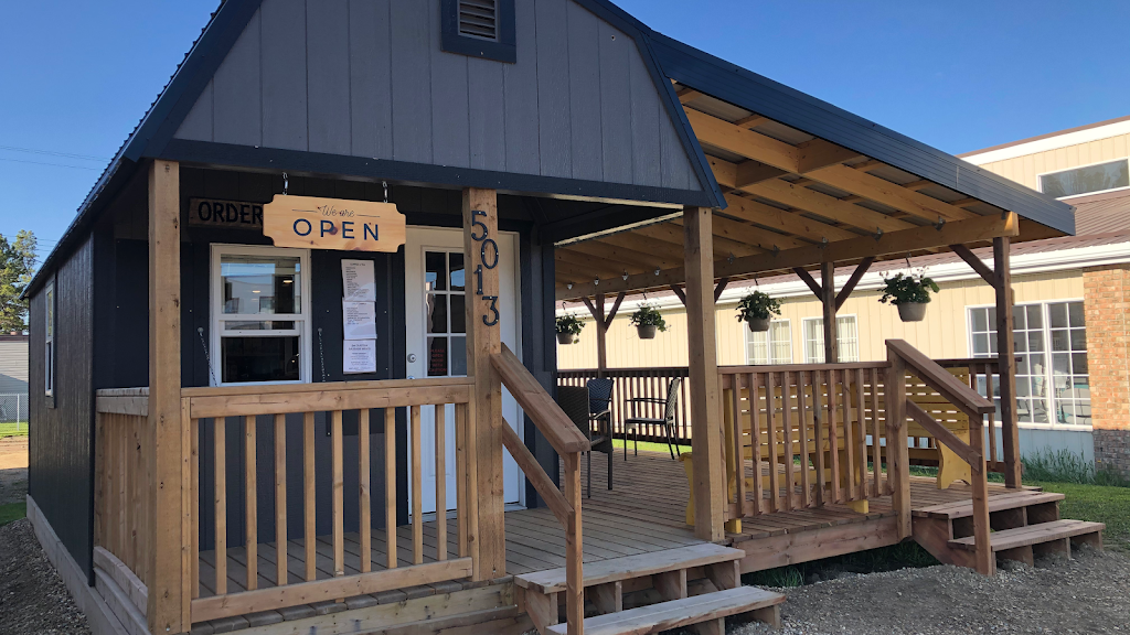 The Drop Coffee & Tea | 5013 50 Ave, Bentley, AB T0C 0J0, Canada | Phone: (403) 896-9450
