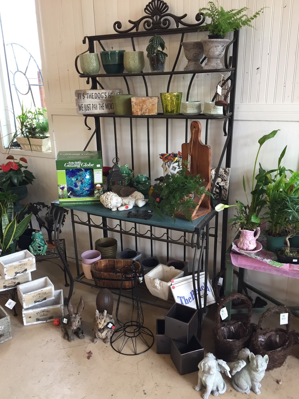 Eramosa Garden Centre | 5104 3 Line, Guelph/Eramosa, ON N0B 2K0, Canada | Phone: (519) 993-2583