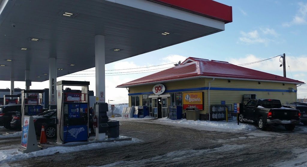 Esso | 390 Pleasant St, Dartmouth, NS B2Y 3S5, Canada | Phone: (902) 461-2715