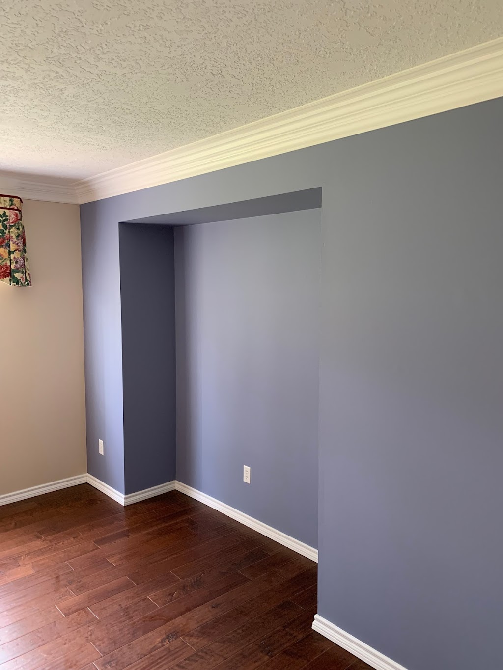 West Coast Paint & Contracting | 6559 Helgesen Rd, Sooke, BC V9Z 0V7, Canada | Phone: (250) 516-0567
