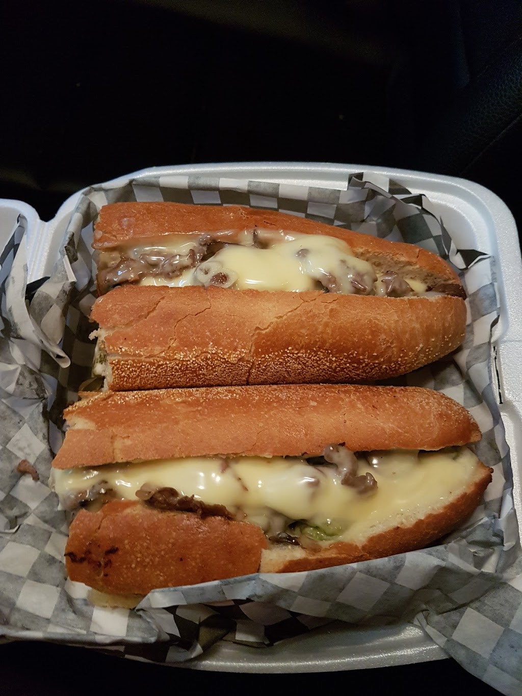 Pizza Nostra | 362 Lakeshore Rd W, Mississauga, ON L5H 1H3, Canada | Phone: (905) 891-3978