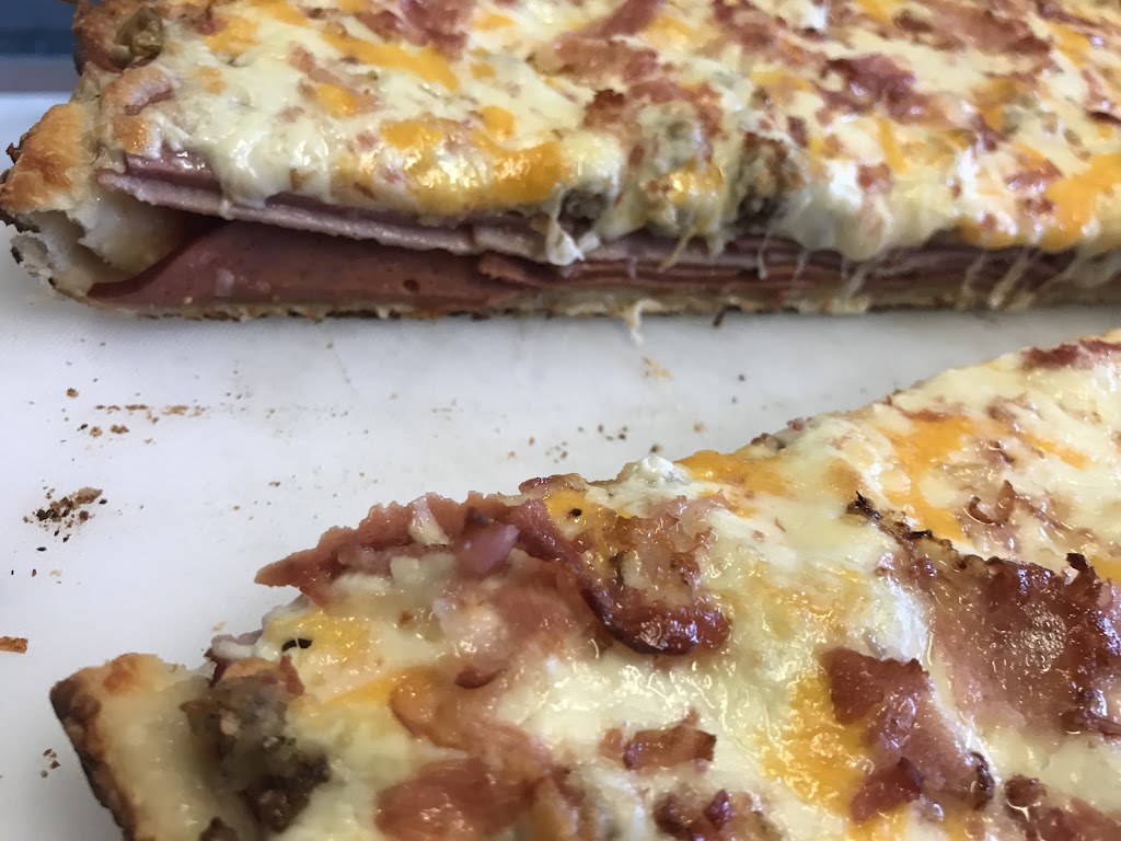 Sabrinas Pizzeria | 5007 Indiana St, Blackfalds, AB T0M 0J0, Canada | Phone: (403) 600-0055