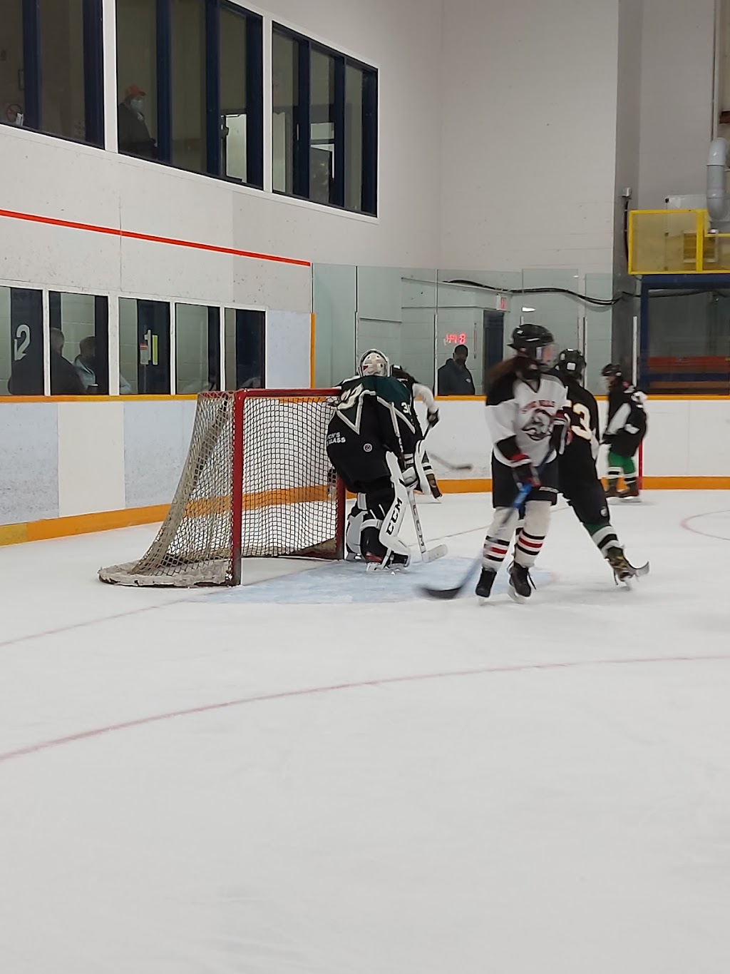 Stone Mills Recreation Centre | 713 Addington St, Tamworth, ON K0K 3G0, Canada | Phone: (613) 379-2349