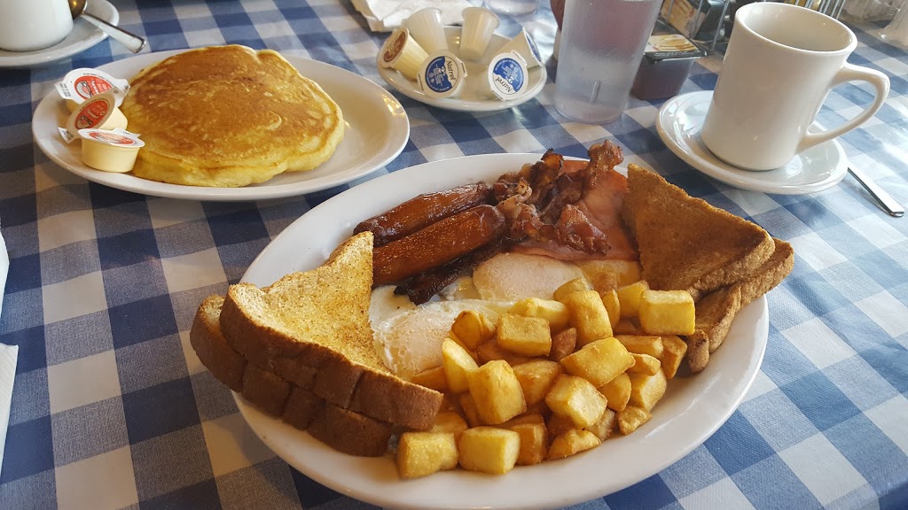 Palladium Family Resturant | 942 Cole Harbour Rd, Dartmouth, NS B2V 1E6, Canada | Phone: (902) 434-6402