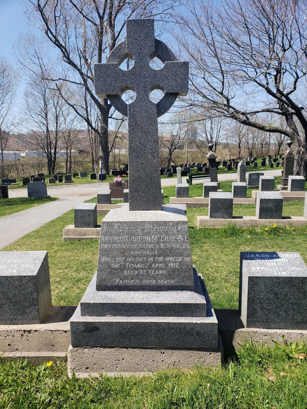 Fairview Lawn Cemetery | 3720 Windsor St, Halifax, NS B3J 3A5, Canada | Phone: (902) 490-4883