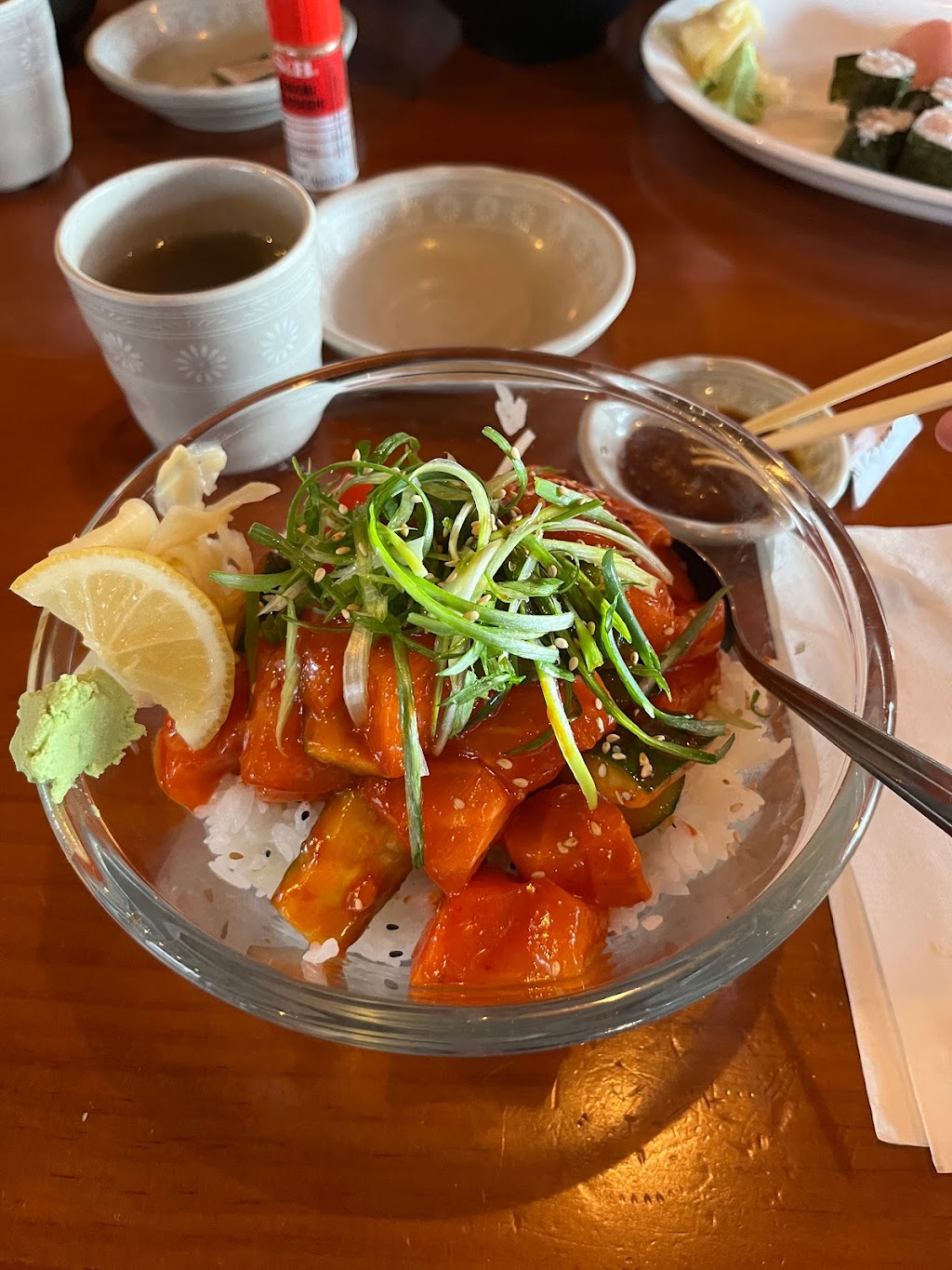 Sushi California | 20121 Willowbrook Dr #101, Langley Twp, BC V2Y 0L3, Canada | Phone: (604) 931-8284