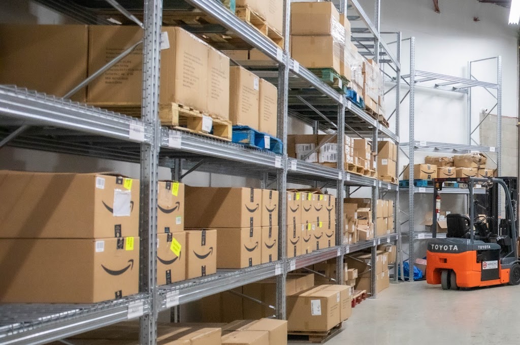Globallink Fulfillment | 51 Caldari Rd, Vaughan, ON L4K 4G3, Canada | Phone: (416) 846-7110