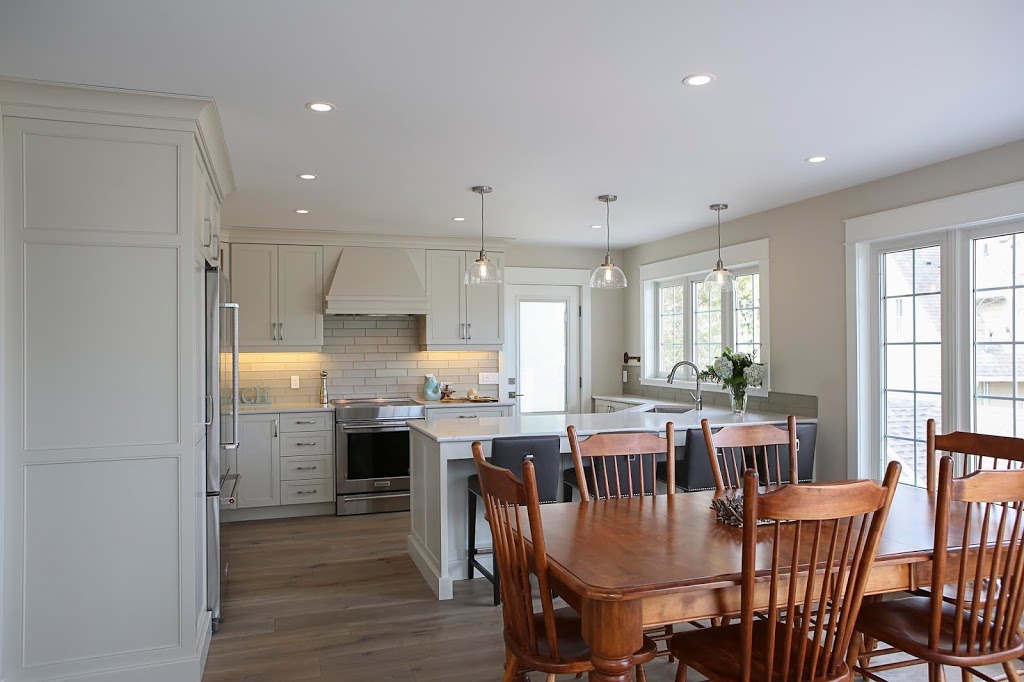 GCW Custom Kitchens & Cabinetry Inc | 3537 White Oak Rd, London, ON N6E 3A1, Canada | Phone: (519) 668-3006