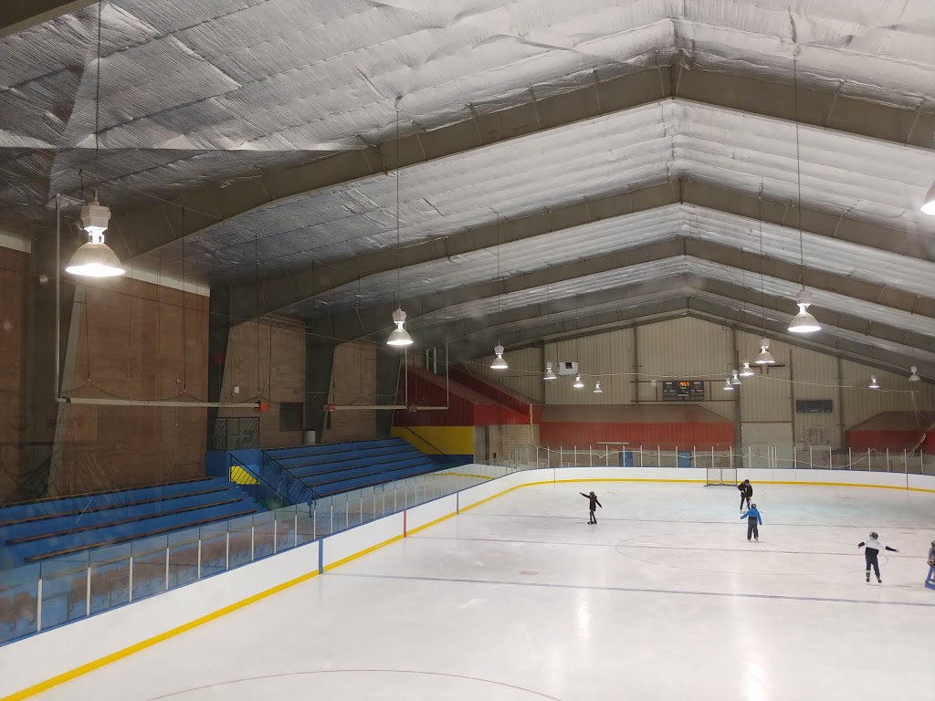 Siksika Deerfoot Sportsplex | Siksika 146, AB T0J 1N0, Canada | Phone: (403) 734-5315
