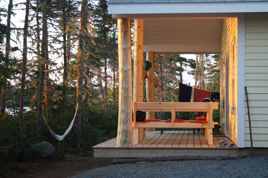 Island View Cottage | Lunenburg, NS B4V 3X3, Canada | Phone: 08171 9989687
