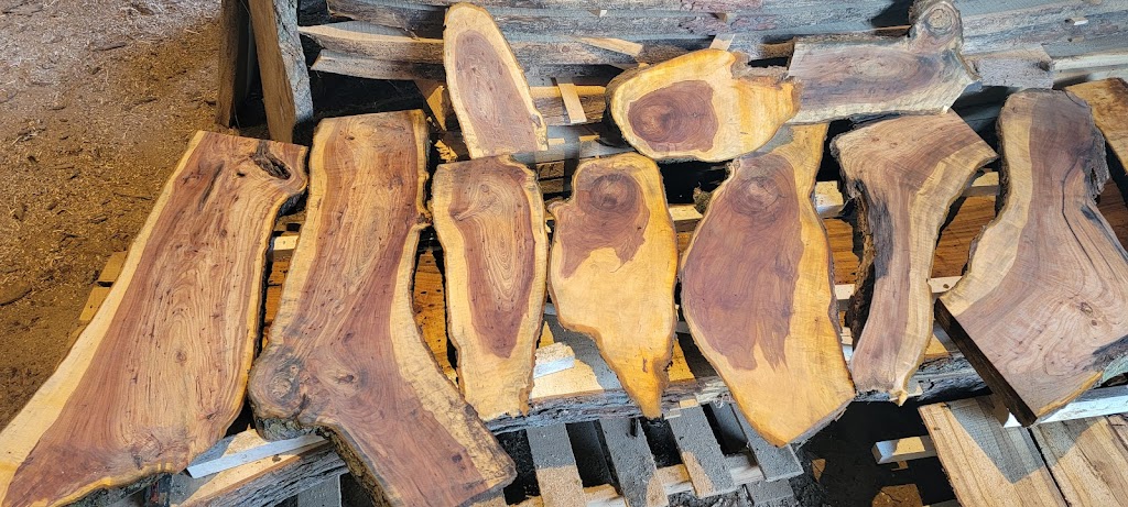 C&M Sawmill and Lumber | 7885 Belle Rose Line, Pain Court, ON N0P 1Z0, Canada | Phone: (519) 809-0648